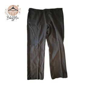 Haggar Men’s Black Dress Pants (42x32) - Timeless Elegance for Any Occasion